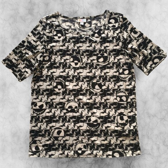 NBC_Gigi_LuLaRoe_Disney_xs - Picture 1 of 3